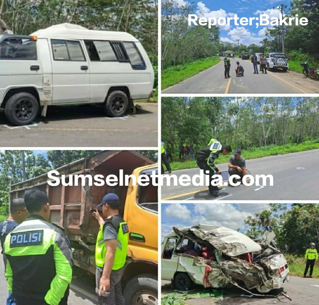 Telah terjadi Lakalantas di Jalan Lintas Baturaja-Prabumulih, tepatnya di Desa Kurup, Kecamatan Lubuk Batang, Kabupaten OKU, antara mobil dump truk dan travel